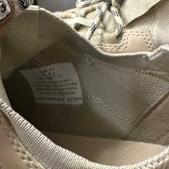 H&M Beige/Tan Sneakers - Picture 3 of 4